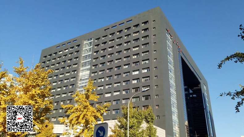 233.jpg